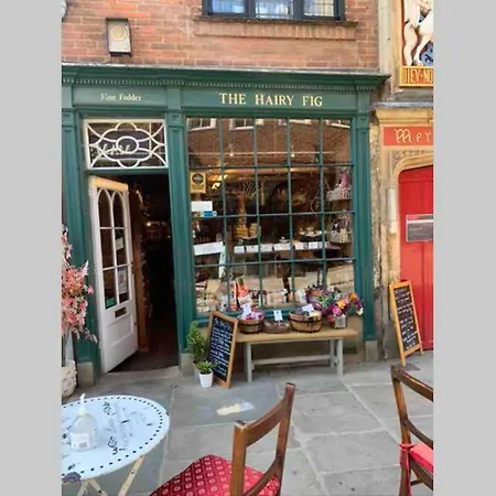 Holiday home Quirky Central House York