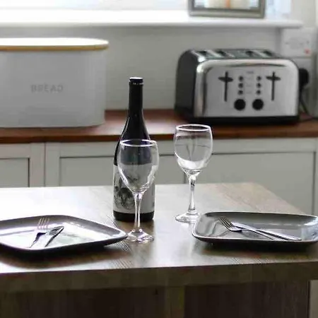 Quirky Central House Holiday home *